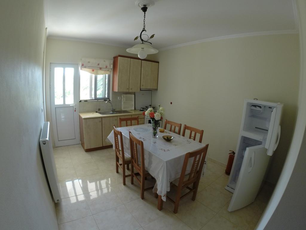 Irini'S Villa Argostoli  Bilik gambar