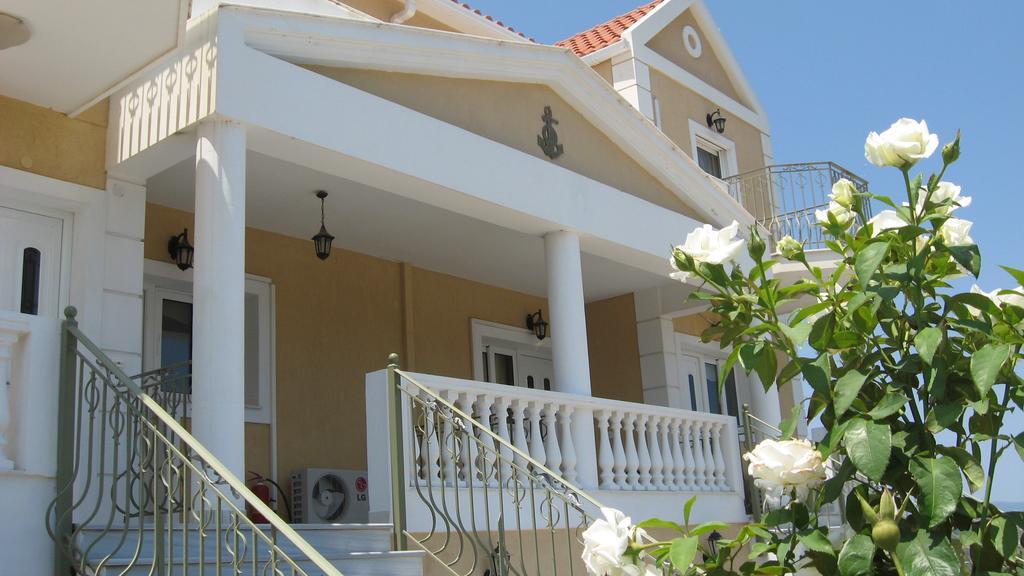 Irini'S Villa Argostoli  Luaran gambar